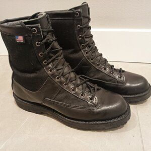 MENS DANNER ACADIA GORETEX BOOTS SIZE   11 1/2